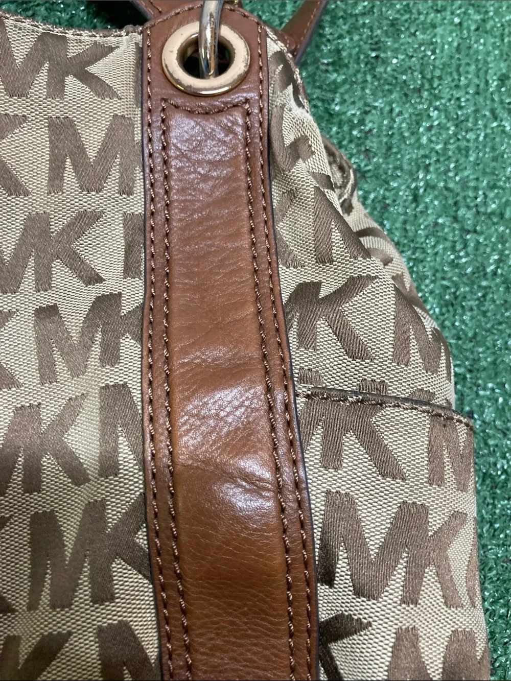 Michael Kors Brown & Beige MK Logo Shoulder Bag (OKPM-09-041)